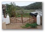 
		Barrera a un hortal / Barreras en un huerto de Menorca
	